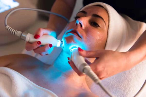 Skin Brightening Treatments for glowing skin with Skin whitening treatment in PCMC, Pune